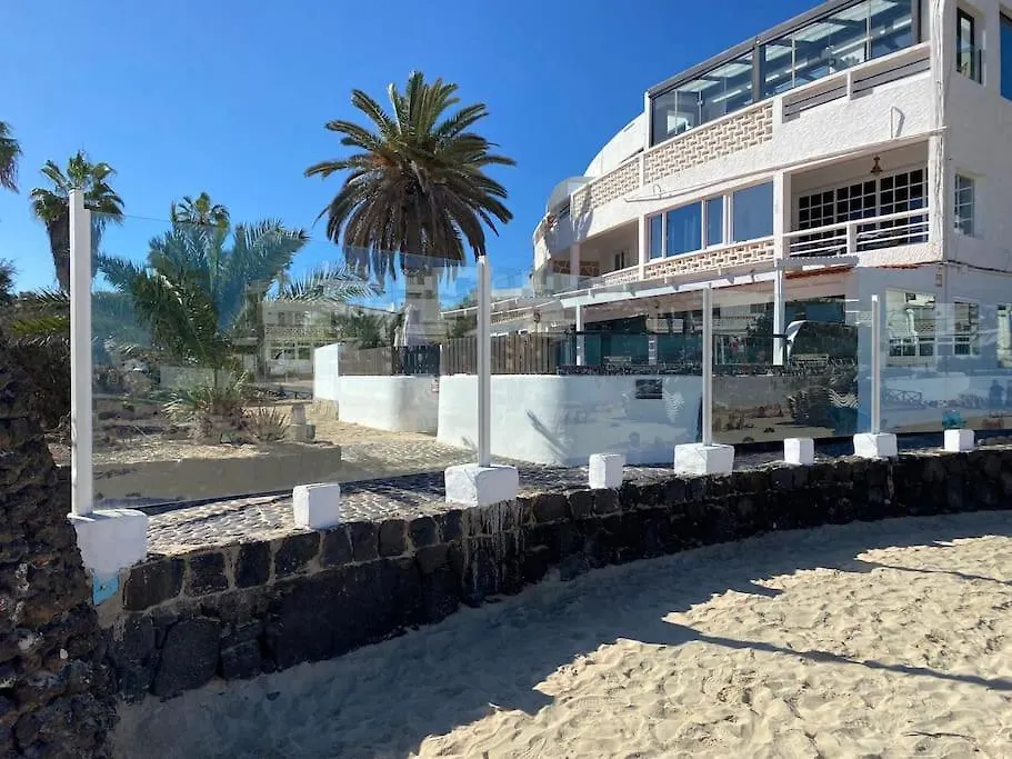 Beach Front House 'Casa Neen' Corralejo